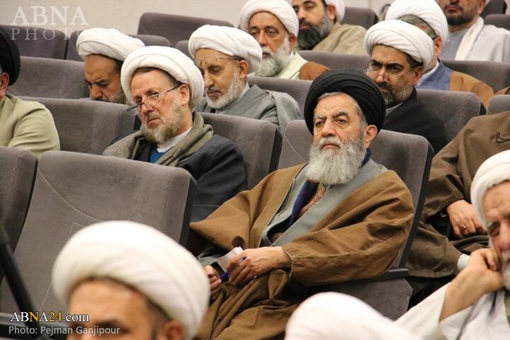 گزارش تصویری | نشست هم‌اندیشی اساتید و نخبگان بسیجی حوزه علمیه اصفهان
