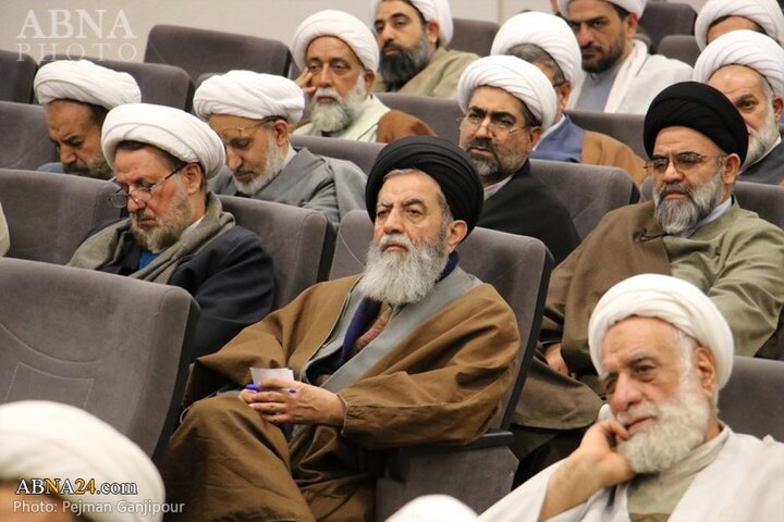 گزارش تصویری | نشست هم‌اندیشی اساتید و نخبگان بسیجی حوزه علمیه اصفهان