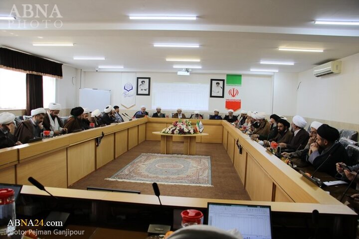 نشست هم اندیشی مدیران مدارس حوزه علمیه اصفهان