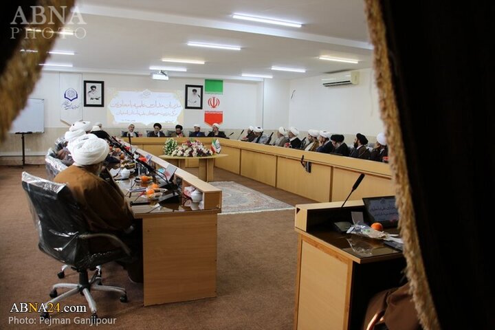 نشست هم اندیشی مدیران مدارس حوزه علمیه اصفهان