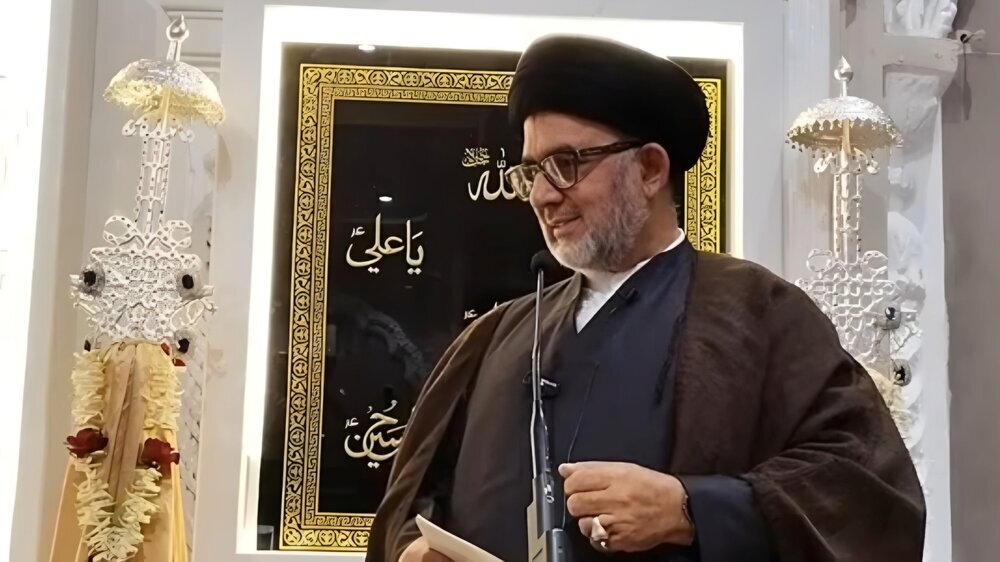 امام جمعه بمبئی: مسجدها، حسینیه‌ها و مؤسسات دینی باید به جدیدترین فناوری‌ها مجهز شوند