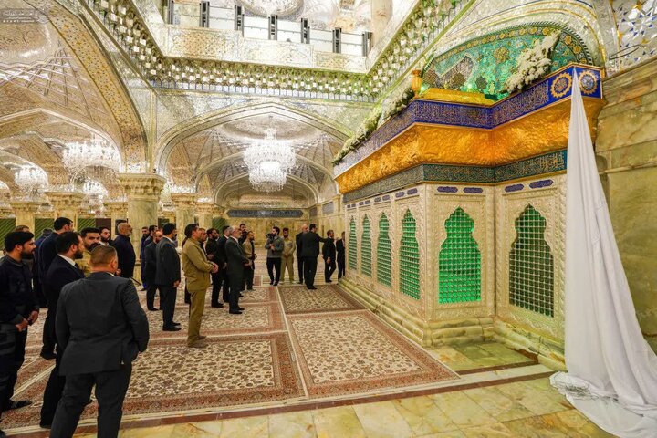 ضریح حرم علوی