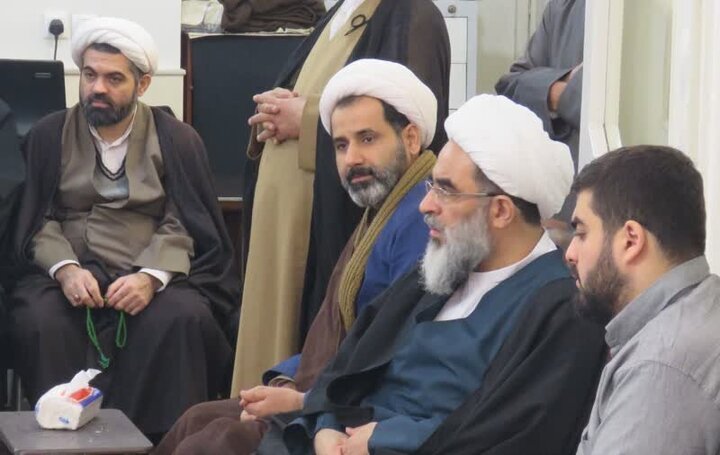 Photos: Eid al-Mab'ath celecrated at office of Grand Ayatollah Fazel Lankarani in Qom, Iran
