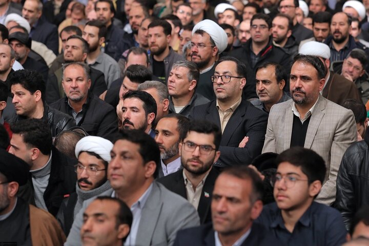 دیدار قرآنی ها با رهبر انقلاب