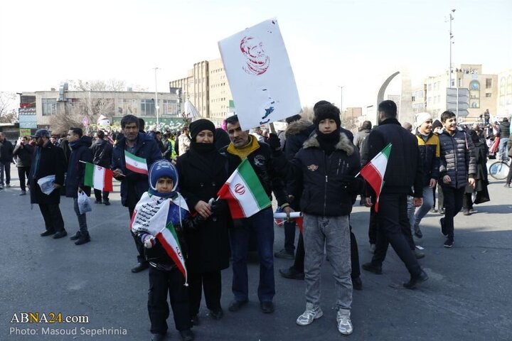 Photos: 22 Bahman rally held in Tabriz, Iran