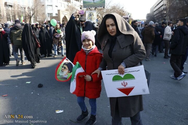 Photos: 22 Bahman rally held in Tabriz, Iran