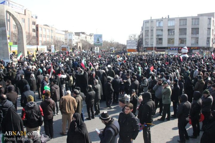Photos: 22 Bahman rally held in Tabriz, Iran