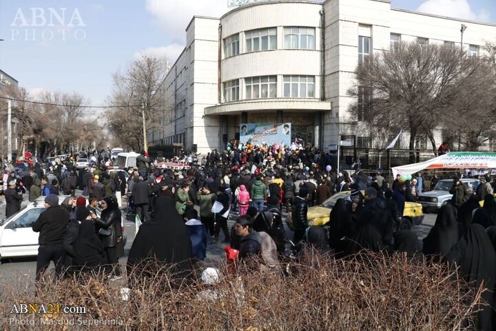 Photos: 22 Bahman rally held in Tabriz, Iran
