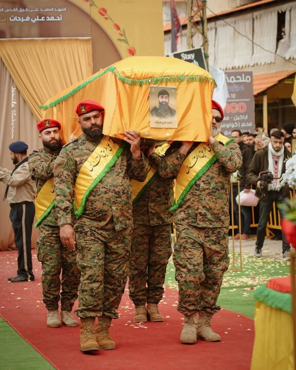 تشییع پیکر شهید در جنوب لبنان