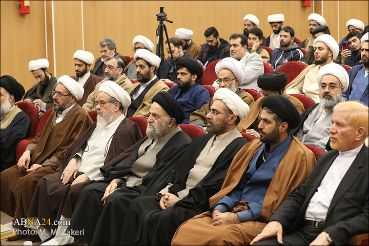 Photos: Unveiling ceremony of software for collection of written works of Ayatollah Safi Golpaygani held in Qom