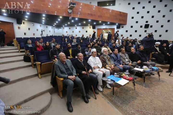 گردهمایی پیروان ادیان توحیدی در اصفهان