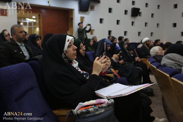 گردهمایی پیروان ادیان توحیدی در اصفهان