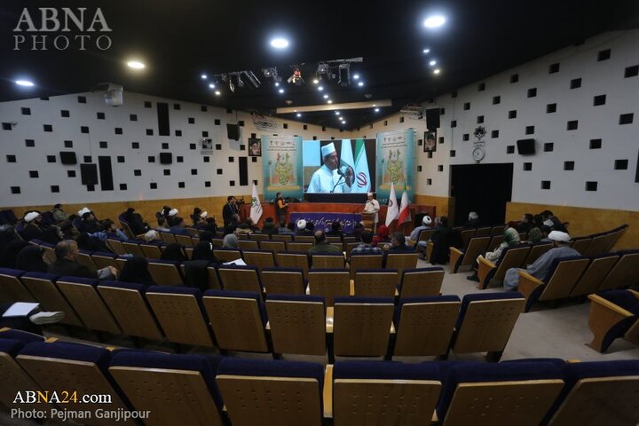 گردهمایی پیروان ادیان توحیدی در اصفهان