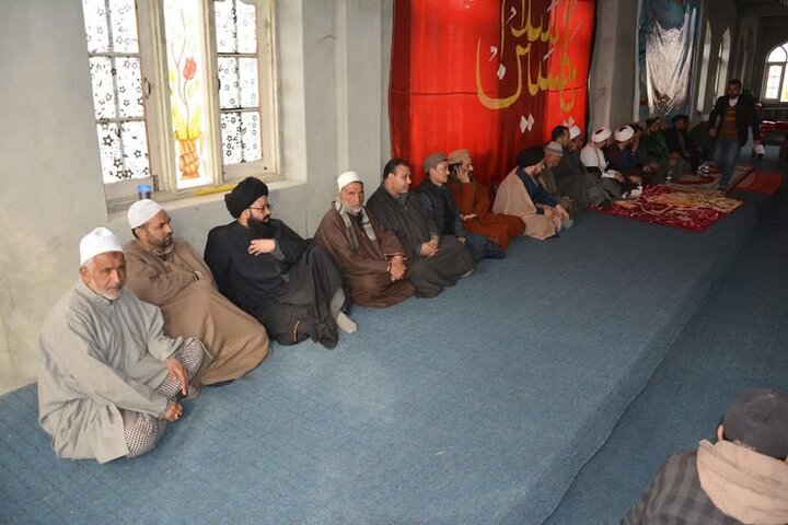 Photos: Kashmiri Shia celebrate mid-Sha’ban