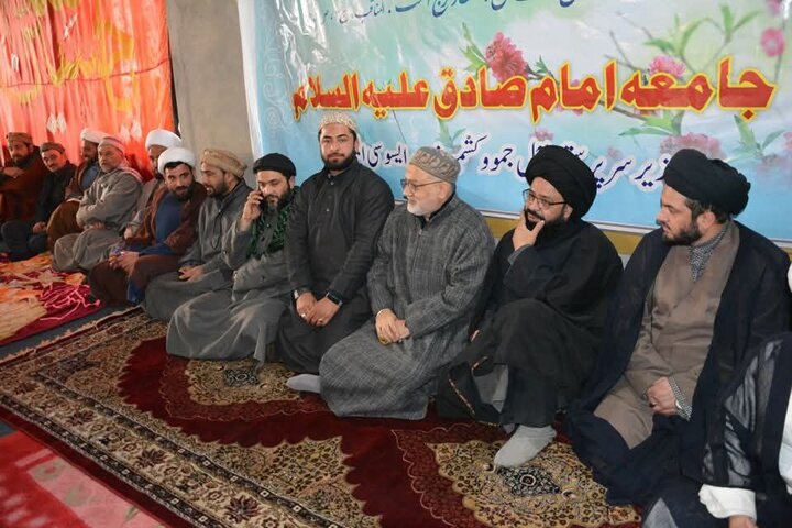 Photos: Kashmiri Shia celebrate mid-Sha’ban