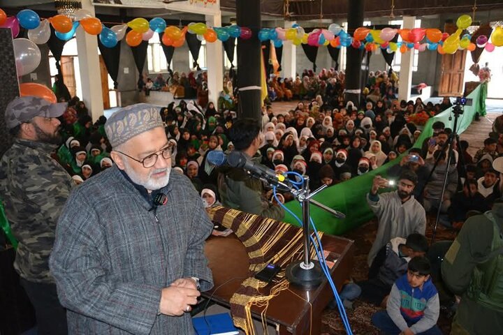 Photos: Kashmiri Shia celebrate mid-Sha’ban