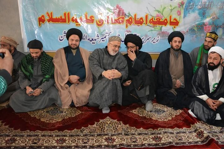 Photos: Kashmiri Shia celebrate mid-Sha’ban