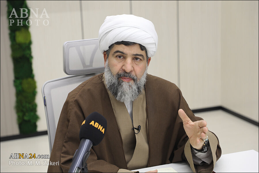 متن کامل نشست «صحیفه سجادیه در جهان معاصر» ـ ۱/ صحیفه‌ سجادیه، نسخه‌ی دقیق و کاملی از معارف و مضامین ناب است