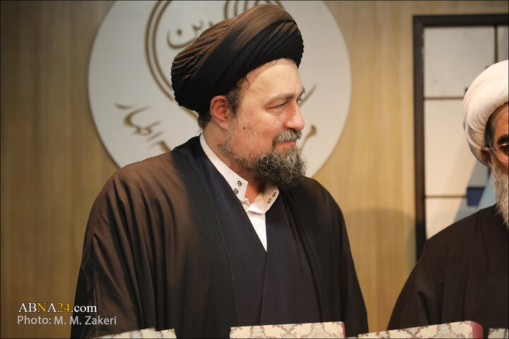 رونمایی کتاب