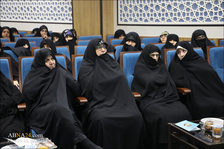 رونمایی کتاب
