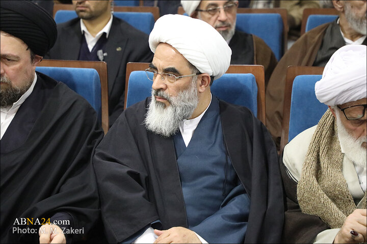 رونمایی کتاب