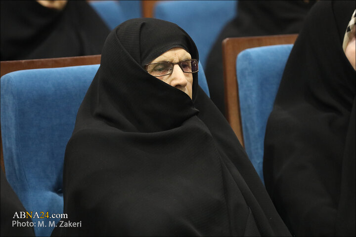 رونمایی کتاب