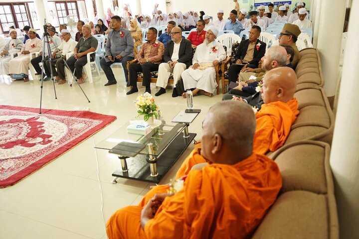 Photos: Interfaith "Apocalypse Savior" conference held in southern Thailand