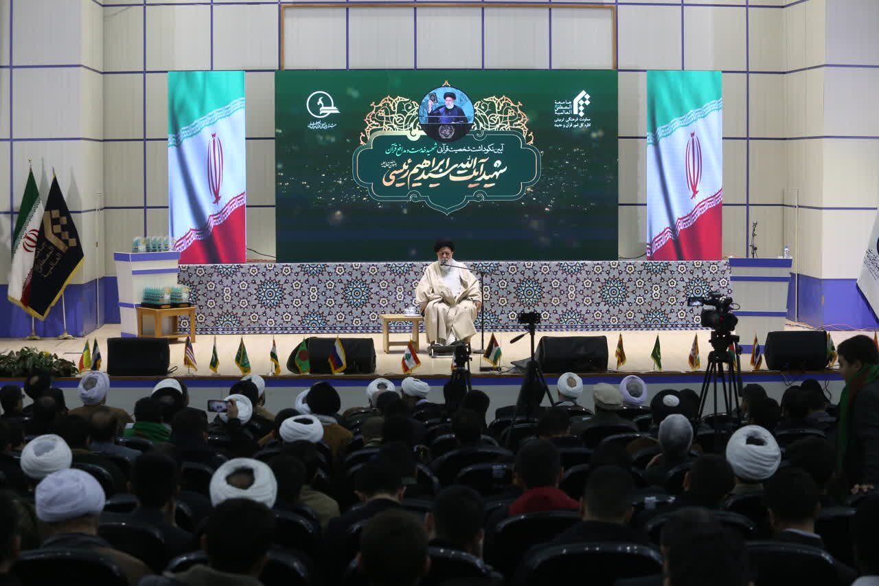 قرآن معجزه‌ای برای فردسازی و جامعه‌سازی در مسیر تحقق حاکمیت الهی