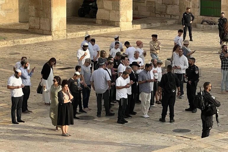 Hundreds of extremist Jewish settlers storm Al-Aqsa Mosque on 2nd day of holy Ramadan