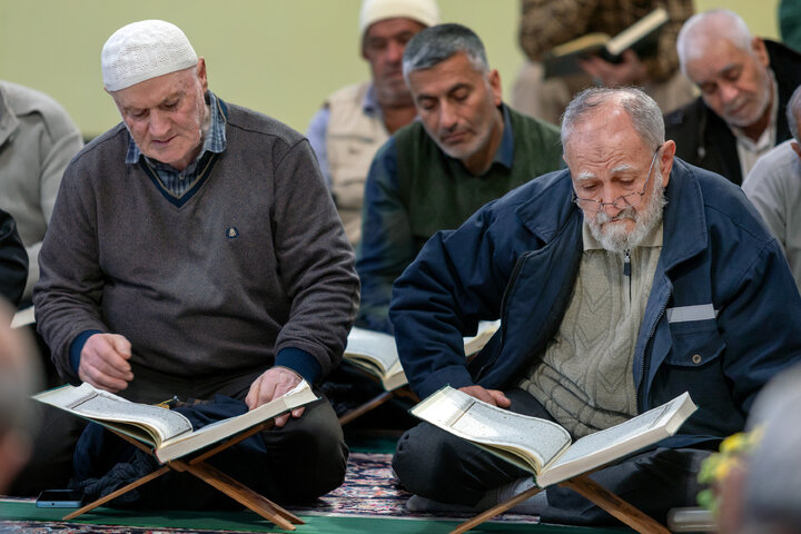 Photos: Quranic recitation gathering at Imam Reza Shrine in Ramadan