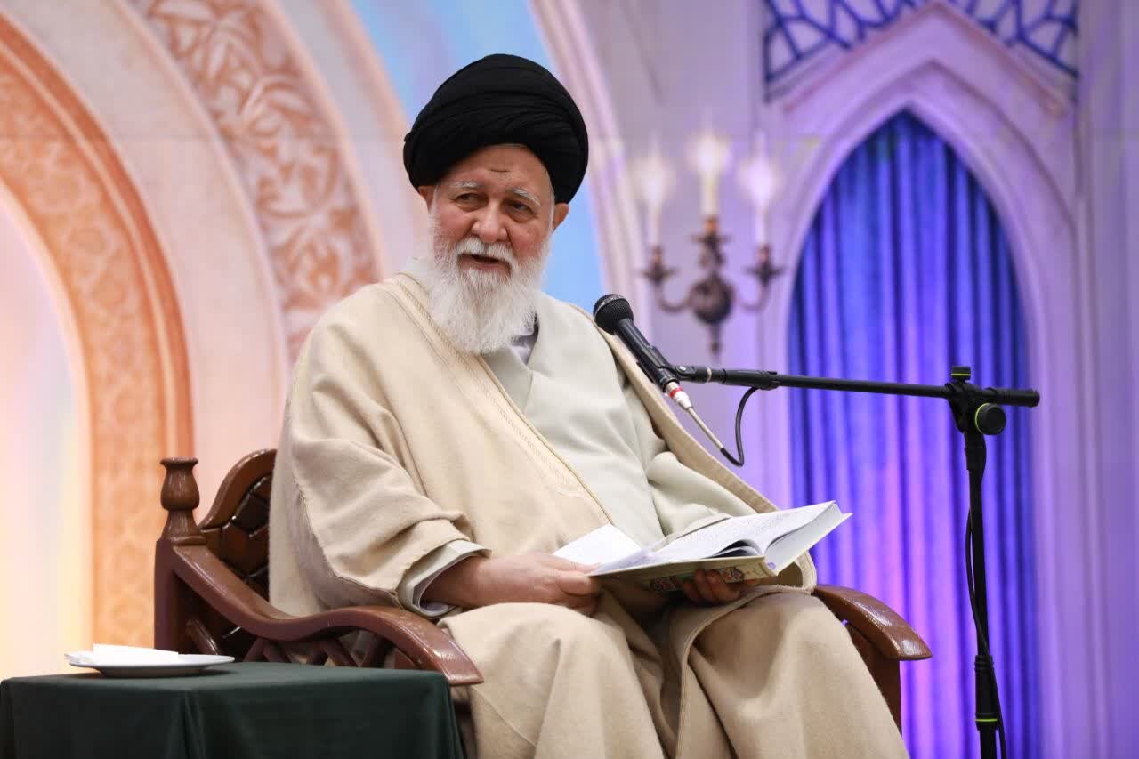 آیت‌الله علم‌الهدی: تقلید از غرب در علوم انسانی ممکن نیست/ منع ترویج روحیه طاغوت‌پرستی در جامعه