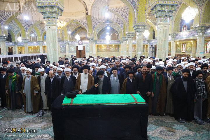 تشییع پیکر قم