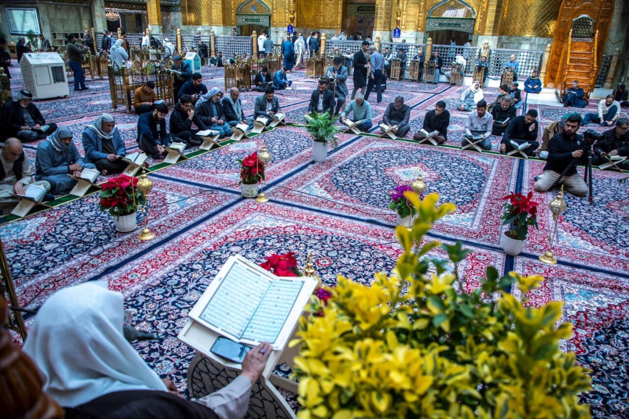 Quranic educational Khatmah witnesses active participation of visitors of al-Abbas shrine (+Photos)