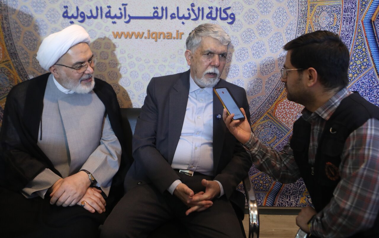 وزیر فرهنگ و ارشاد اسلامی در گفت‌وگو با ابنا: مناسبات مرتبط قرآن و اهل بیت(ع) باید بیشتر شود