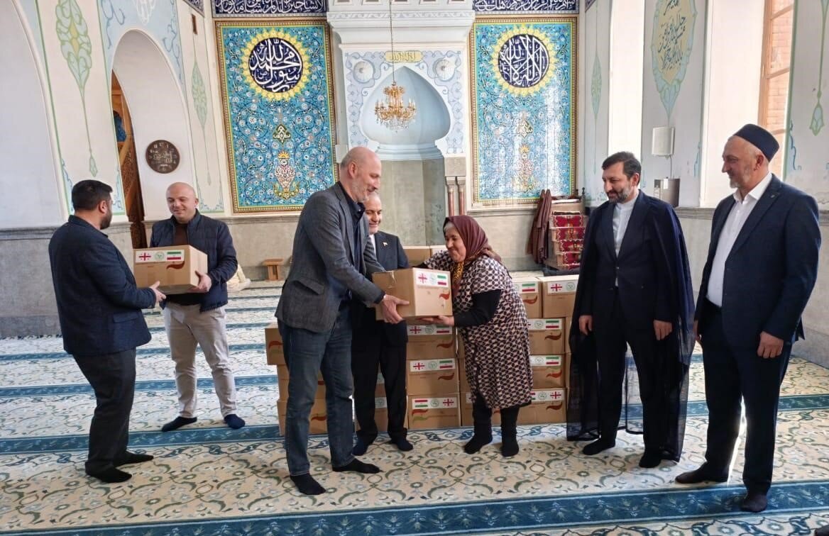 برگزاری مراسم خیریه مشترک رمضانی در مسجد جامع تفلیس