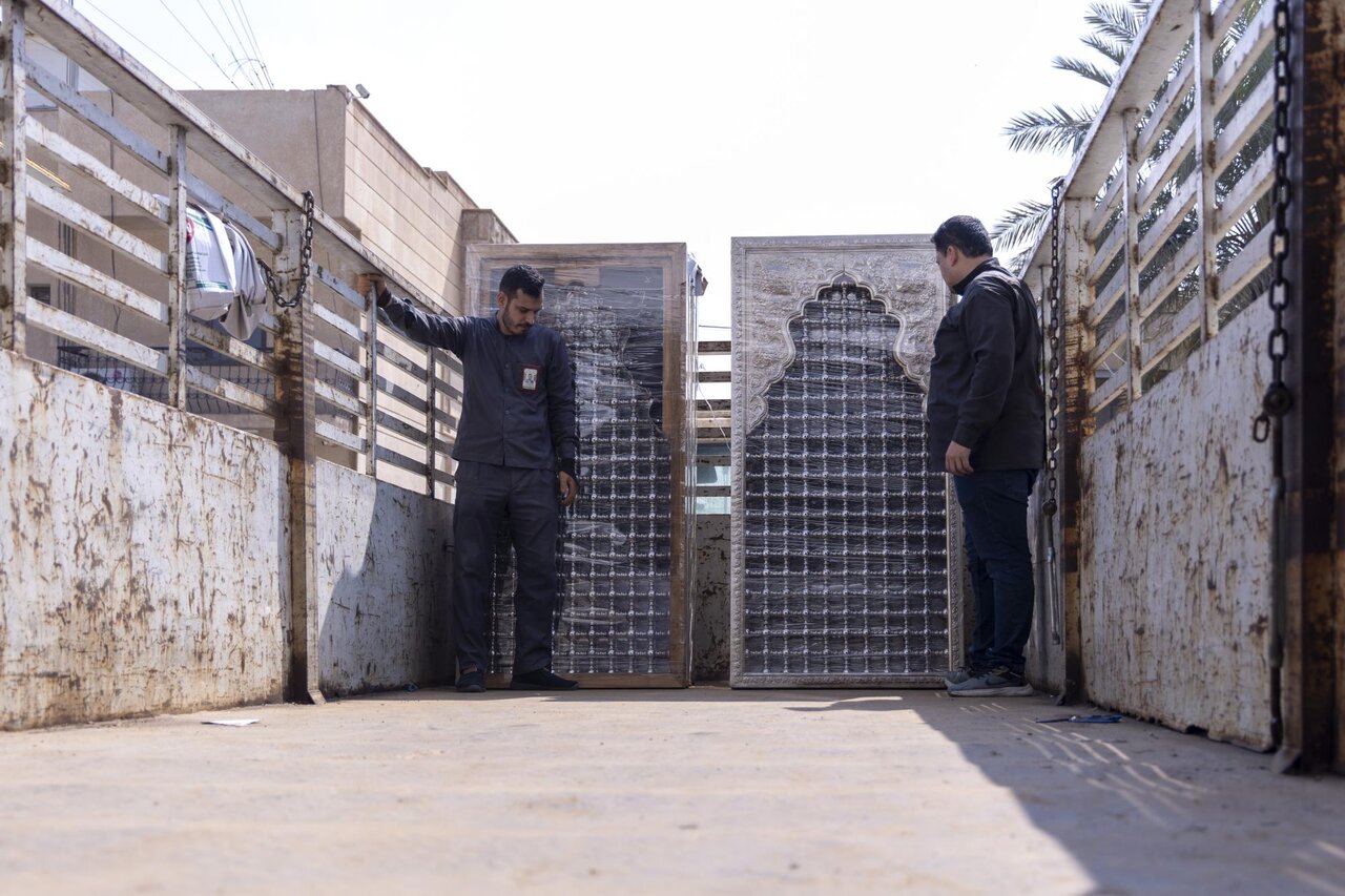 Starting dismantling of two basements of Imam al-Hussayn and al-Jawad in preparation for their installation