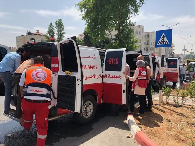 Israeli terrorist army vehicle hits and martyr Palestinian man in Jenin
