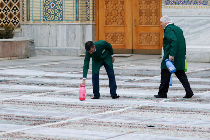 Photos: Iftar ceremony of Razavi Generosity Feast underway at Bab al-Kazim