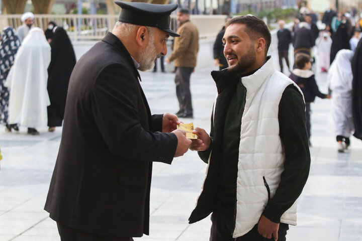 Photos: Imam Reza shrine sends invitations for Iftar feasts