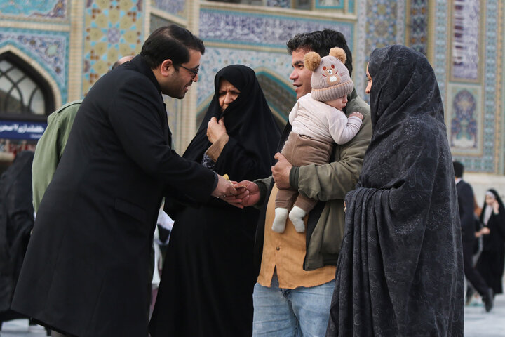 Photos: Imam Reza shrine sends invitations for Iftar feasts