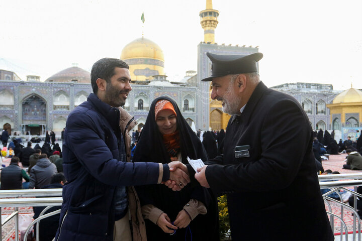 Photos: Imam Reza shrine sends invitations for Iftar feasts