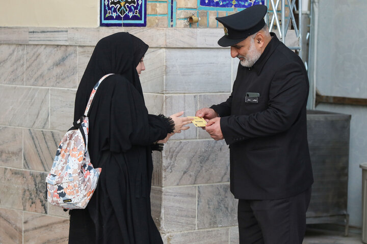 Photos: Imam Reza shrine sends invitations for Iftar feasts