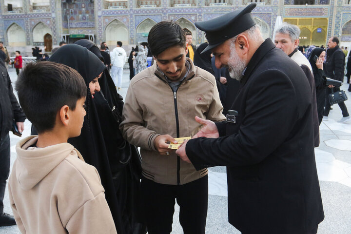 Photos: Imam Reza shrine sends invitations for Iftar feasts
