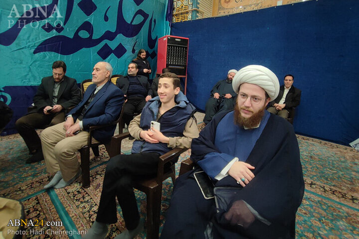Photos: Qom's religious Hay'ats attend Iftar ceremony at Jamkaran Mosque