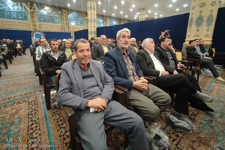 Photos: Qom's religious Hay'ats attend Iftar ceremony at Jamkaran Mosque