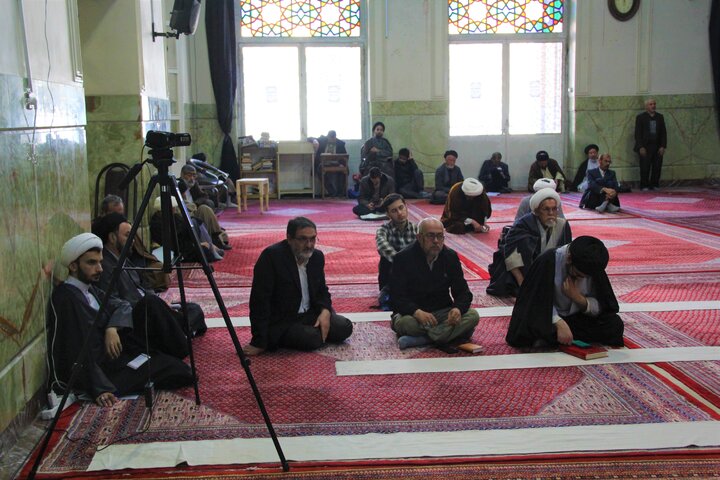 گزارش تصویری | جلسات تفسیر آیت‌الله هادوی تهرانی در قم