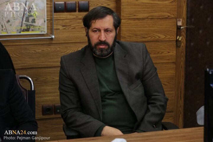 آیین رونمایی از کتاب «سرداران معنویت» در اصفهان