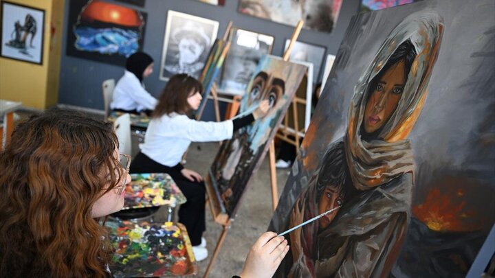 Photos: Artworks exhibition in support of Gaza people held in Gaziantep, Türkiye