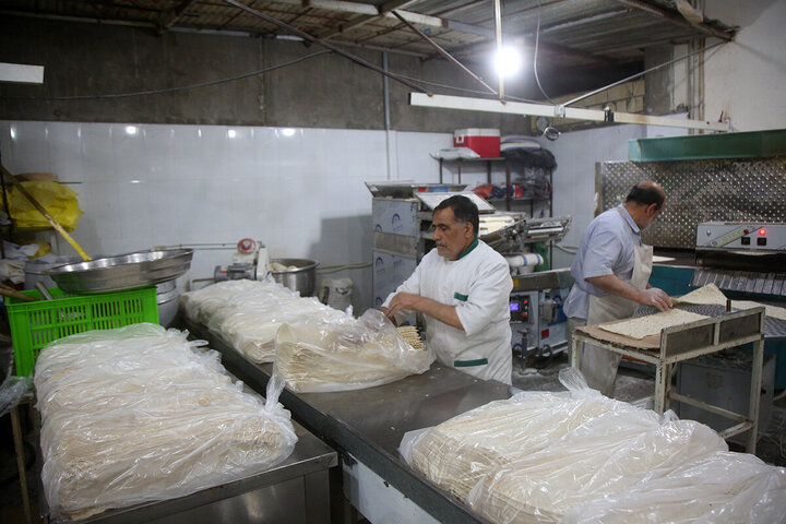 Photos: Simple Iftar packaging for Hazrat Masoumeh shrine with activities of more than 240 servants