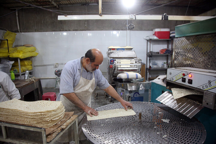 Photos: Simple Iftar packaging for Hazrat Masoumeh shrine with activities of more than 240 servants